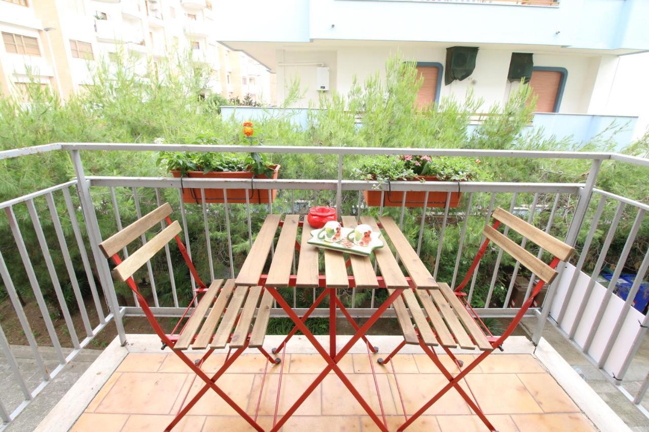 La Casa Di Stefania Apartman Lecce Kültér fotó